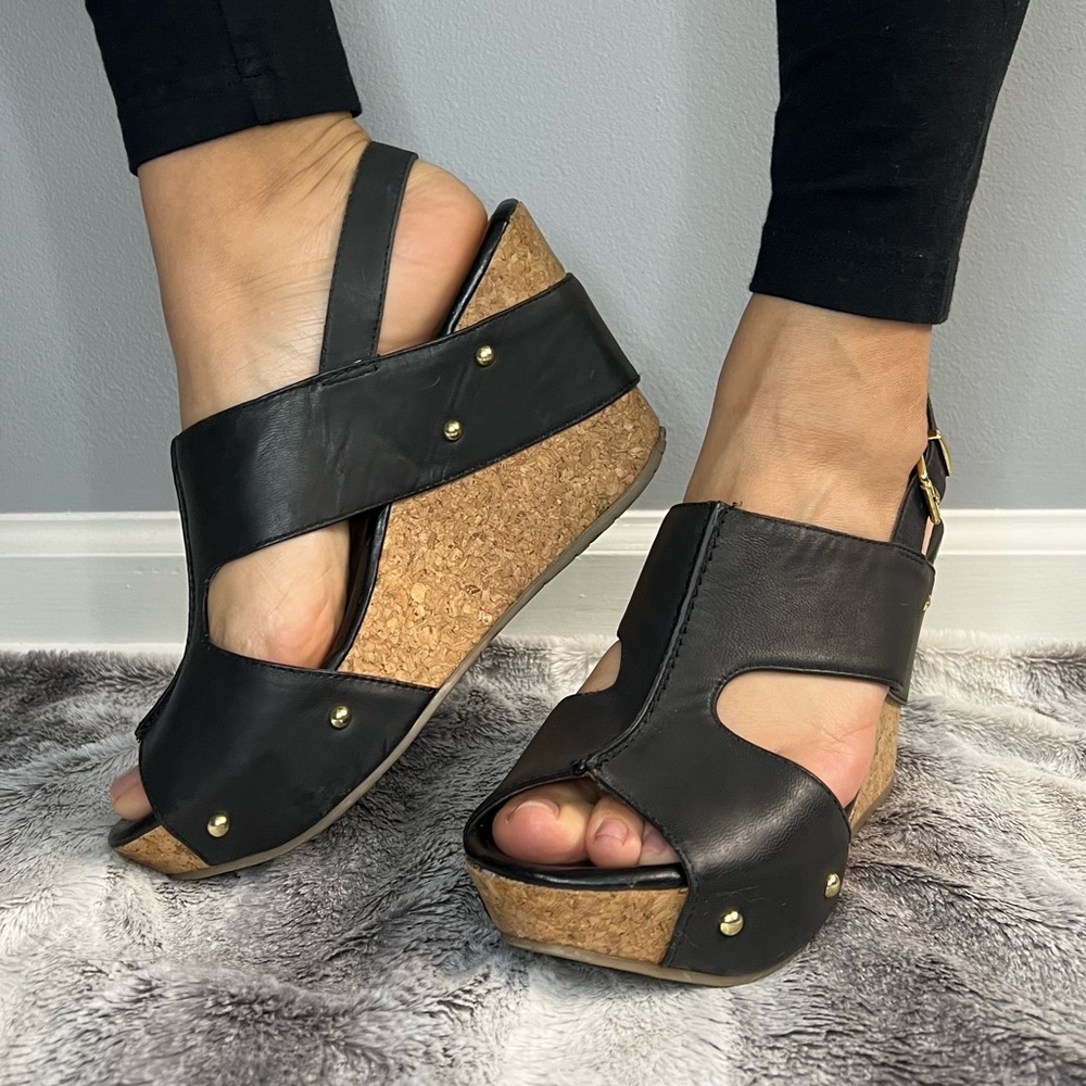 Kenneth Cole Reaction Black Leather Cork Wedges Size 8